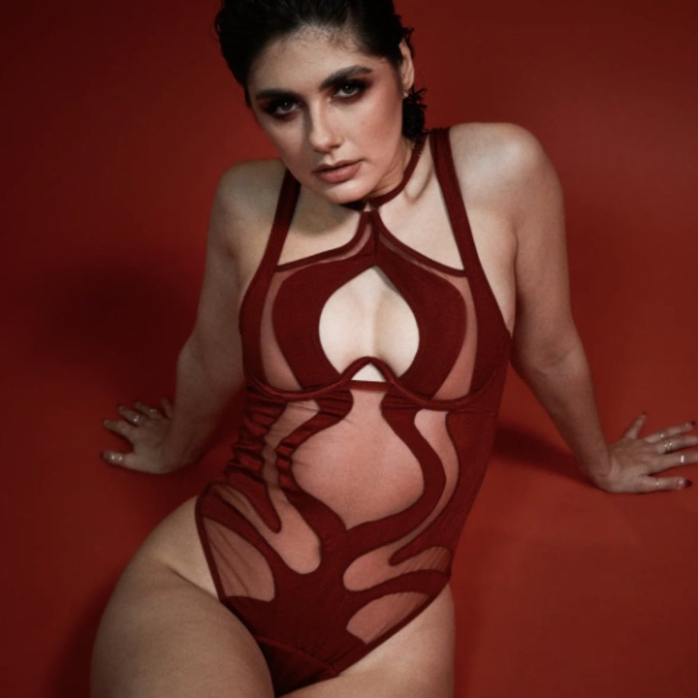 THISTLE & SPIRE Psyche Bodysuit Size L (Never Worn)